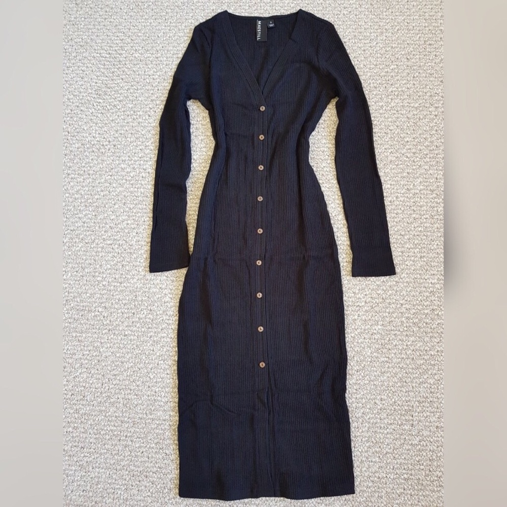 Sexy chic button down stretch jersey dress Black
